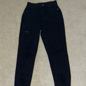 Black curvy mom jean